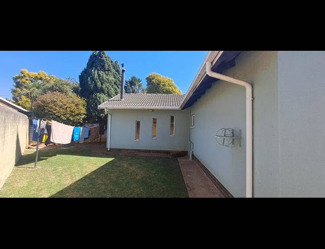 3 BEDROOM HOUSE FOR SALE IN KRUGERSRUS